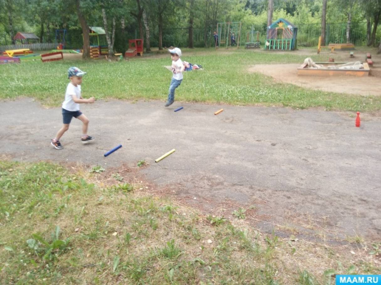 игровые эстафеты для детей на улице. сценарий эстафеты для детей. необычные спортивные соревнования для детей. сценарий эстафеты для детей. спортивные игры для детей.