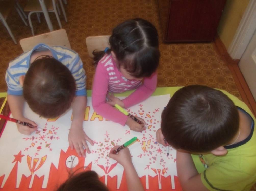 Смотреть фотографию №2 Фото №2 День Победы мая победа нашим отцам и дедам и каждый год отмечаем этот прекрасный и трагичный праздник