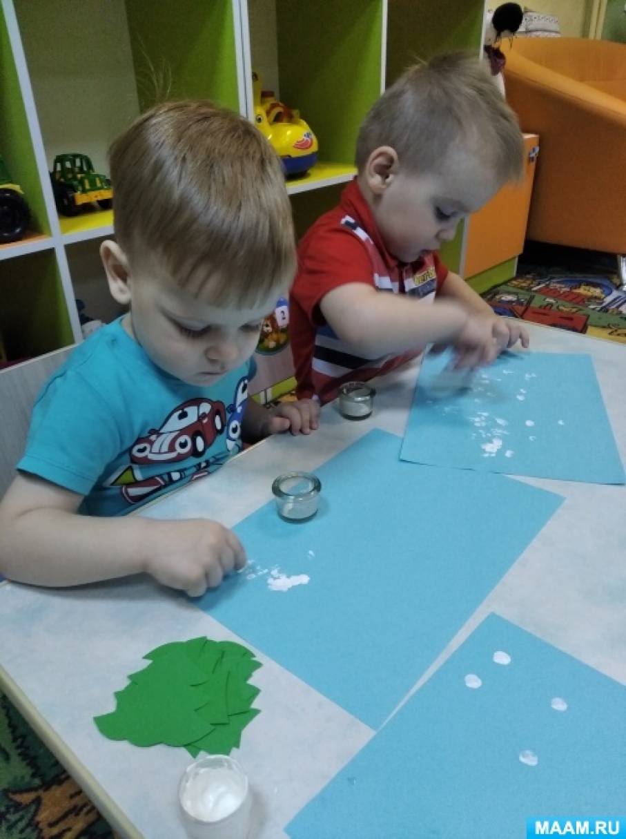 Конспект занятия по рисованию пальчиками с детьми раннего возраста «Падающий снег»
