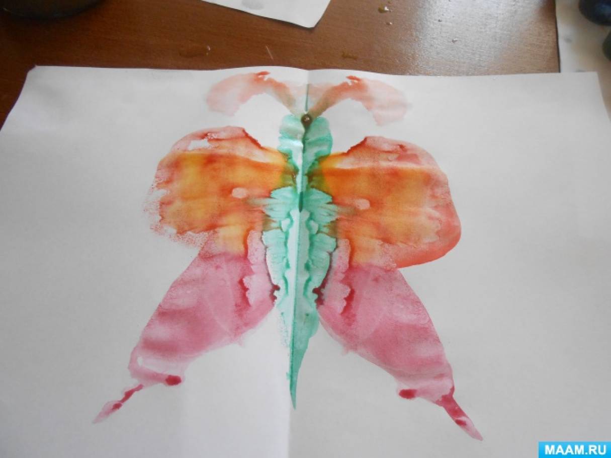 Монотипия бабочка — уникальная техника рисования для детей