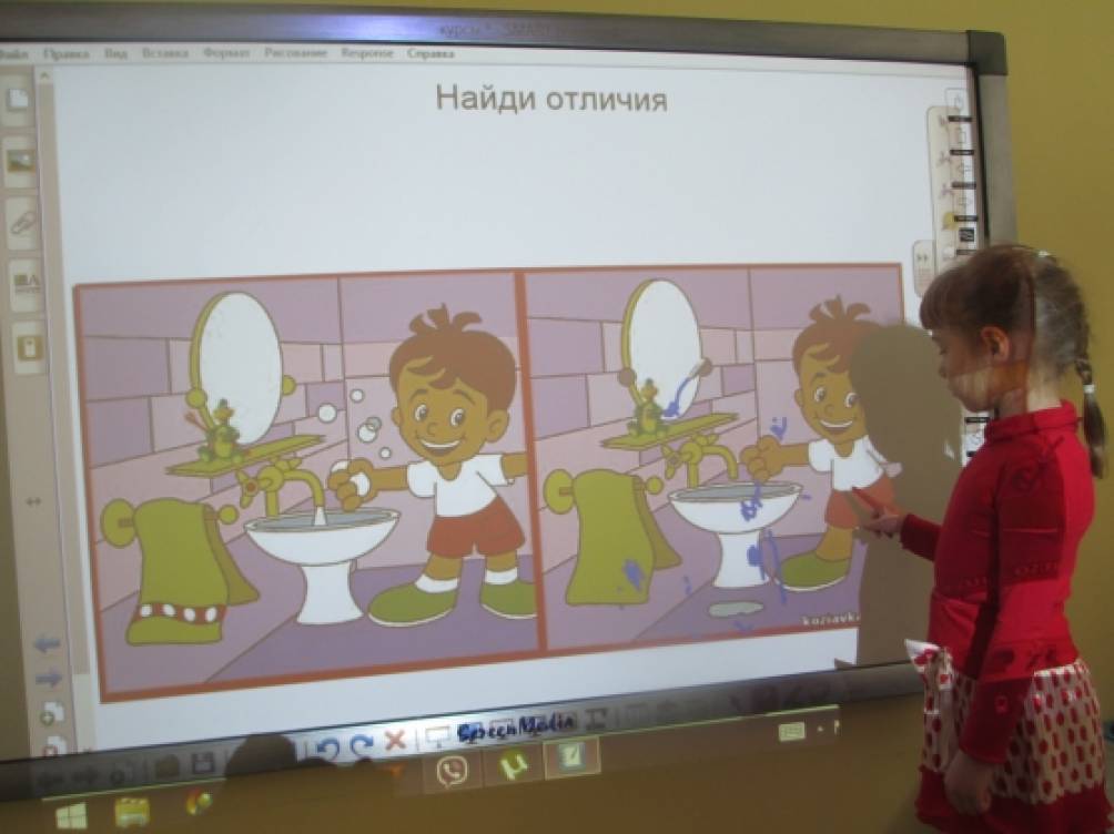Икт игра старшая группа. Интерактивная доска в детском саду. Интерактивная доска в ДОУ. Дети в детском саду у интерактивной доски. ИКТ доска в детском саду.