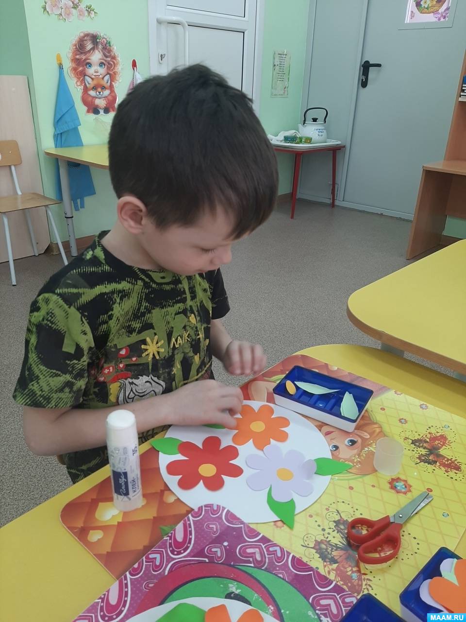 Занятия 2 мл. Занятие по фэмп во 2 младшей группе. Занятия для малышей в детском саду. Занятия в детском саду. Математика фэмп 2 младшая группа.