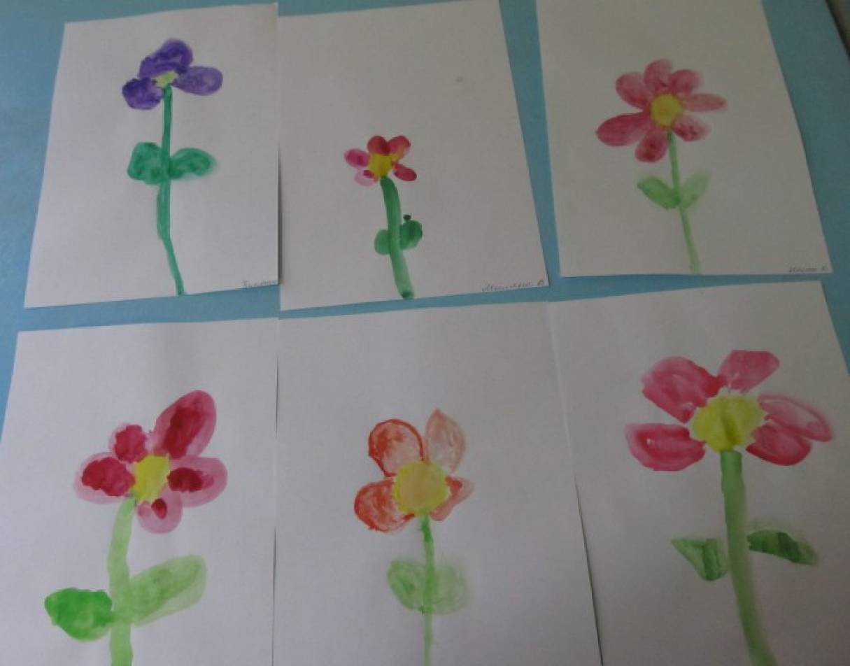 Рисование красивые цветы старшая группа. Рисование в средней группе. Цветочек рисование средняя группа. Рисование цветы средняя группа. Рисование цветов для средней группы в детском.