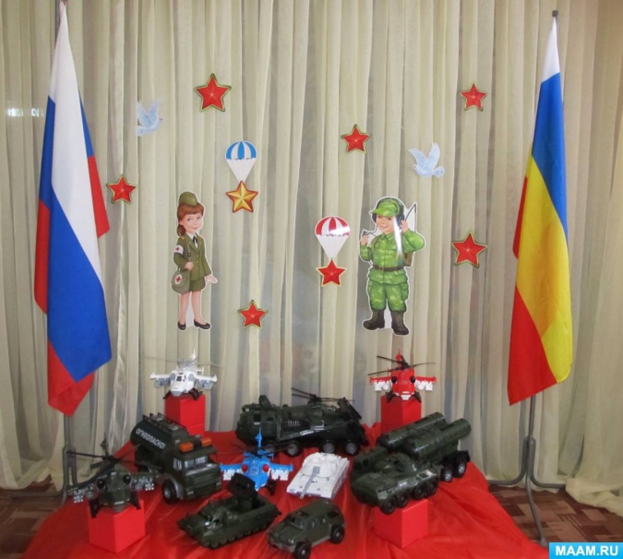 Педагогический проект в подготовительной логопедической группе «Защитникам Отечества… Ура!» Фото Педагогический проект в подготовительной логопедической группе «Защитникам Отечества… Ура!»