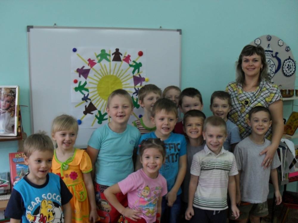 беседа день народного единства в детском саду. Смотреть фото беседа день народного единства в детском саду. Смотреть картинку беседа день народного единства в детском саду. Картинка про беседа день народного единства в детском саду. Фото беседа день народного единства в детском саду