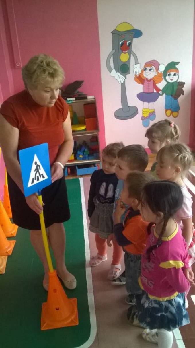 Смотреть фотографию №2 Фото №2 Но больше всего детям понравилось в кабинете Светофорчик