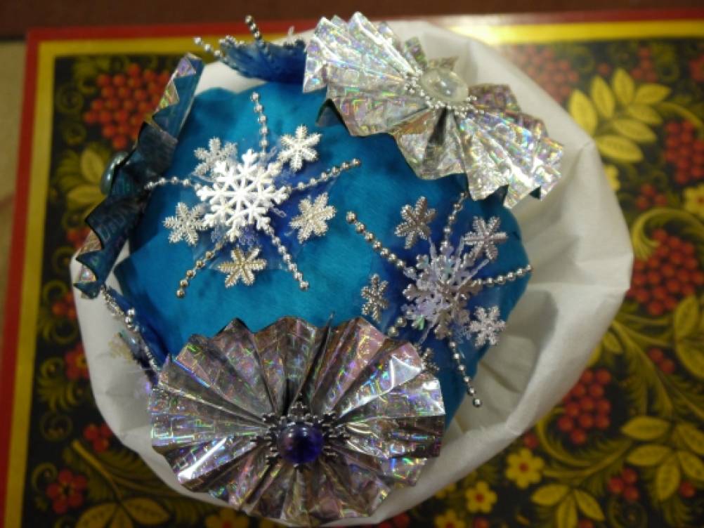 букет для снегурочки своими руками