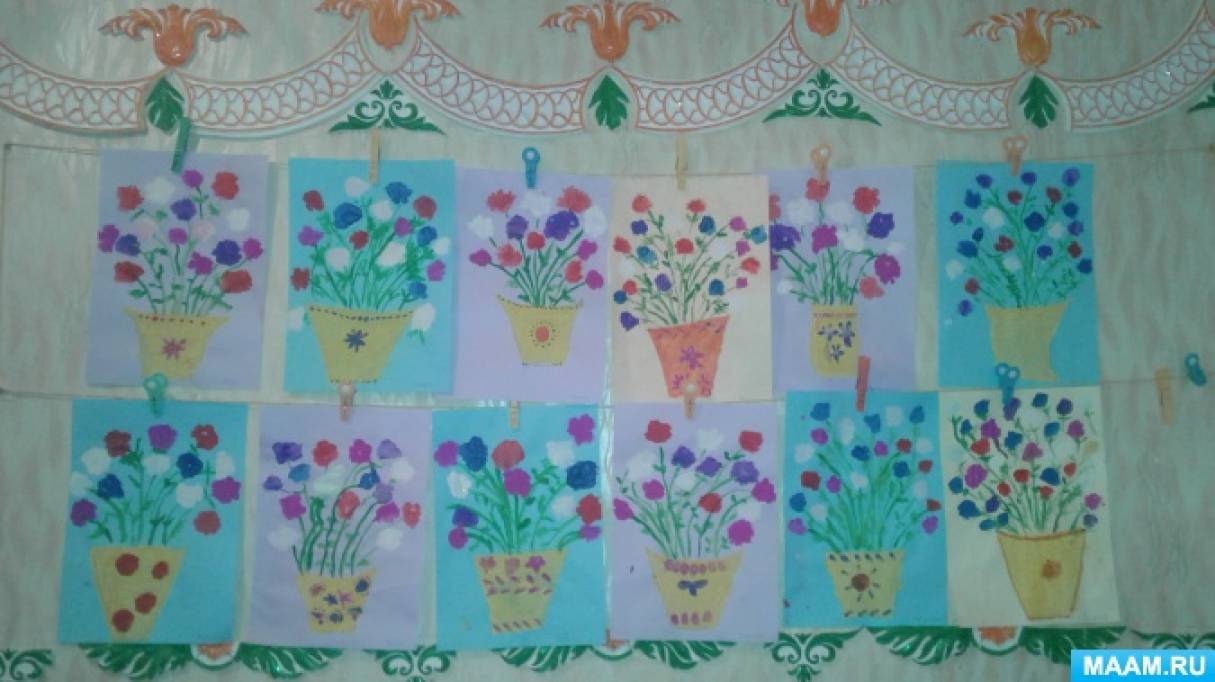 Мамин праздник занятие в подготовительной. Рисование в детском саду старшая группа. Цветы для мамы старшая группа.