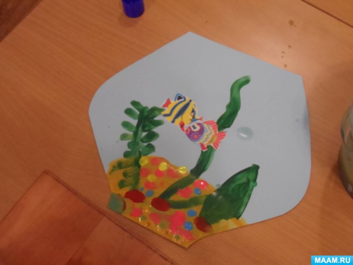 Фотоотчёт с занятия по рисованию «Аквариум» для детей 3–4 лет