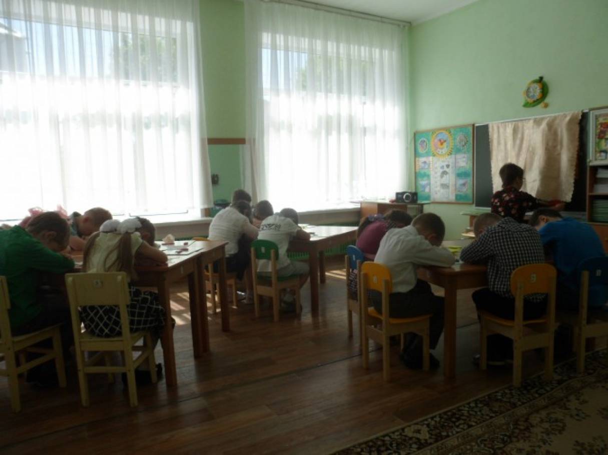 Конспект открытого занятия в подготовительной группе. «Путешествие в страну занимательных знаний» Фото Конспект открытого занятия в подготовительной группе. «Путешествие в страну занимательных знаний»