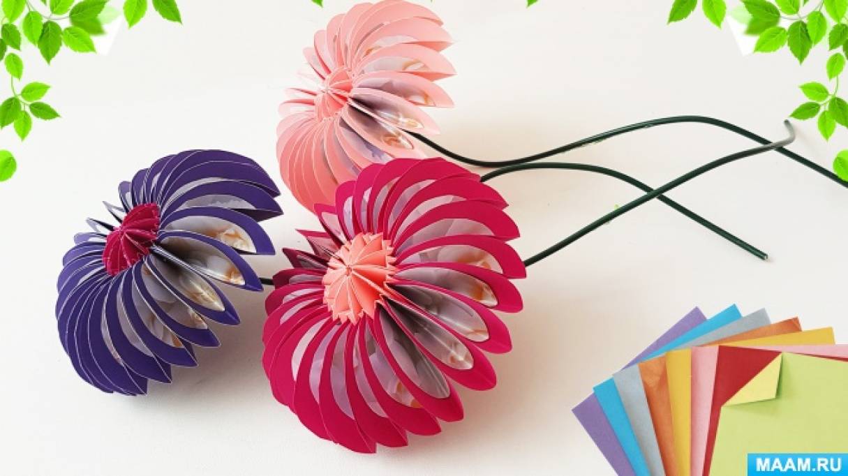 Видео мастер-класс «Делаем очень простые в изготовлении цветочки из бумагив стиле оригами» (1 фото). Воспитателям детских садов, школьным учителям ипедагогам - Маам.ру