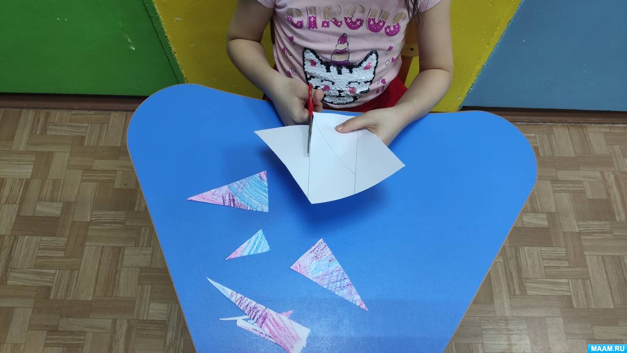 Зимние поделки. Новогодняя поделка в детский сад. Серебряное копытце поделка в садик. Зимние поделки в детский садик. Зимние поделки.