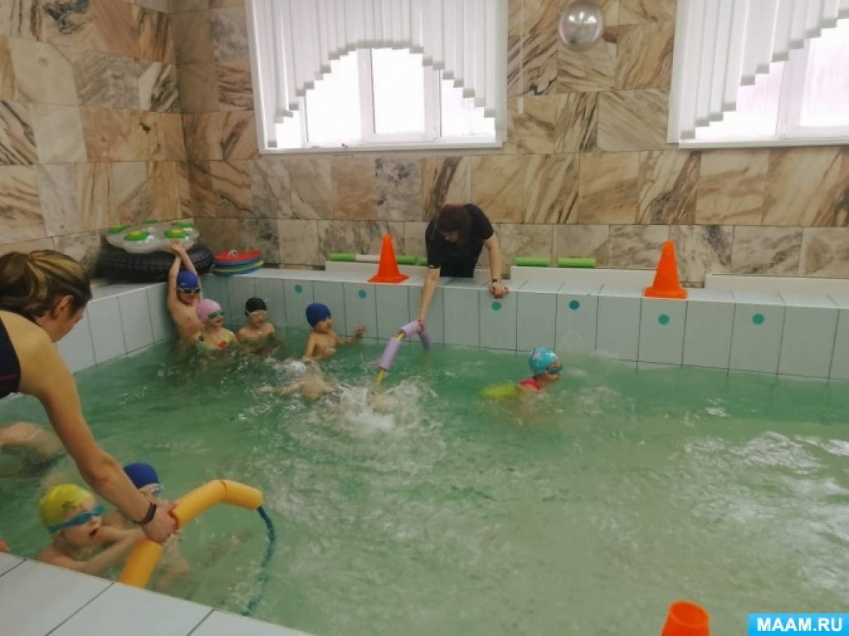 Развлечение в бассейне для старшей группы «Морское приключение»