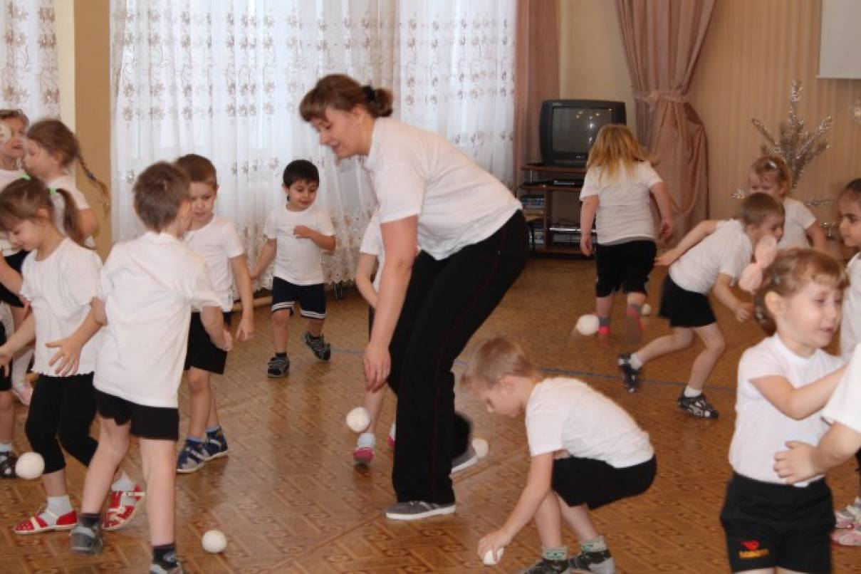 Спортивный досуг в средней группе