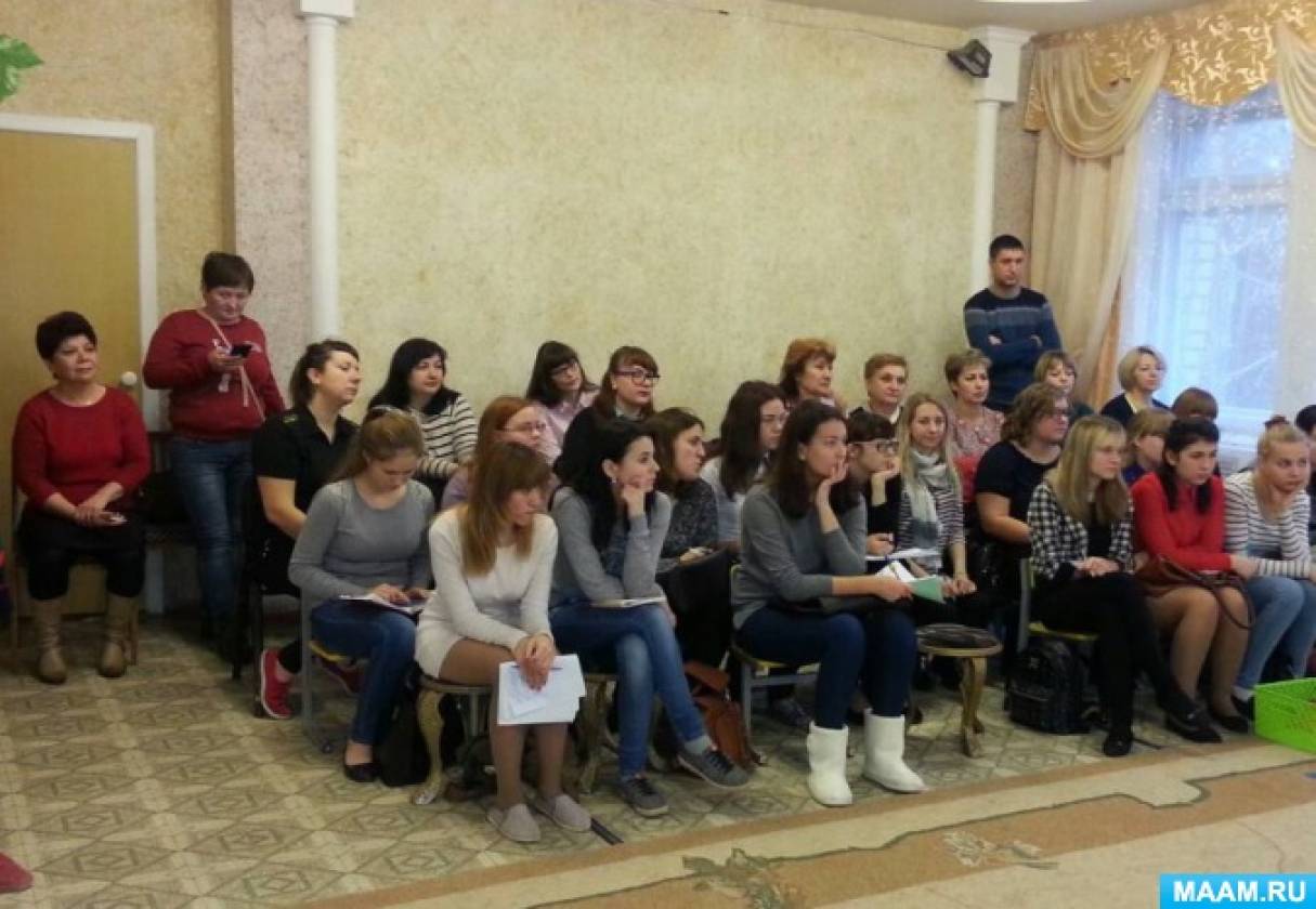 Утренняя гимнастика с элементами хореографии в старшей-подготовительной группе и физкультурное занятие в младшей группе Фото Утренняя гимнастика с элементами хореографии в старшей-подготовительной группе и физкультурное занятие в младшей группе