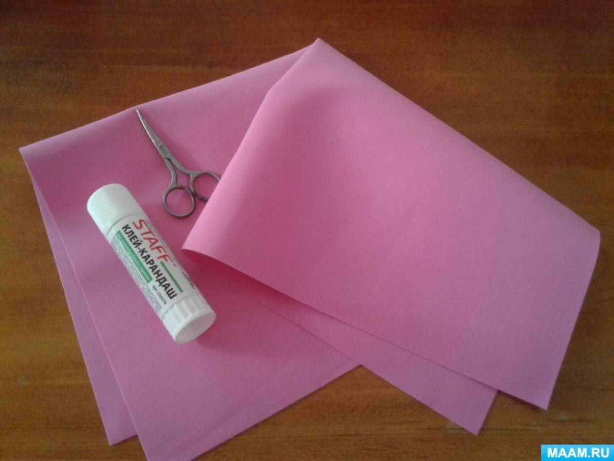 Изготовление «Розового пятачка» из фоамирана для подарка родителям на Новый год