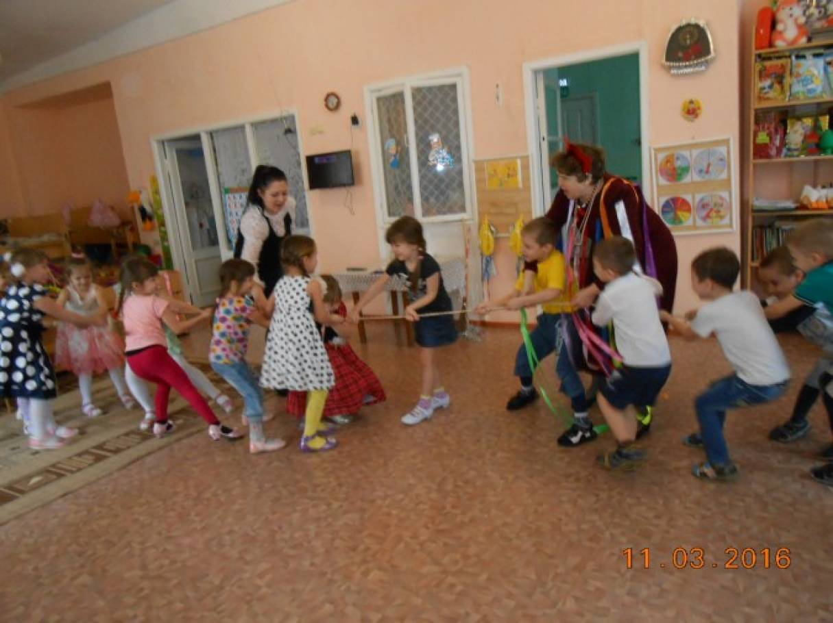 Смотреть фотографию №2 Фото №2 Воспитывать любви к своей Родине к традициям русского народа