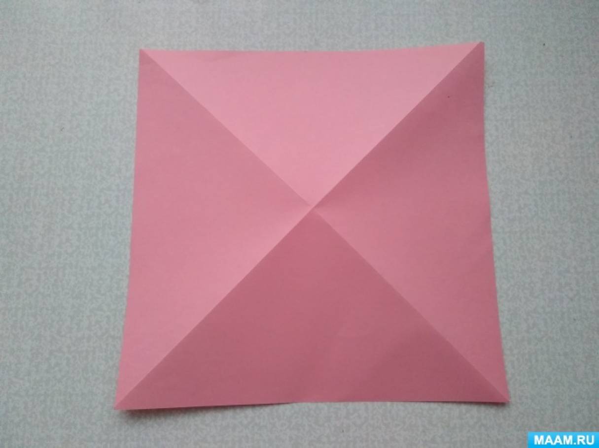 Смотреть фотографию №3 Фото №3 И как важно научить ребенка это время проводить с пользой Предлагаю сделать забавного веселого гномика в технике оригами