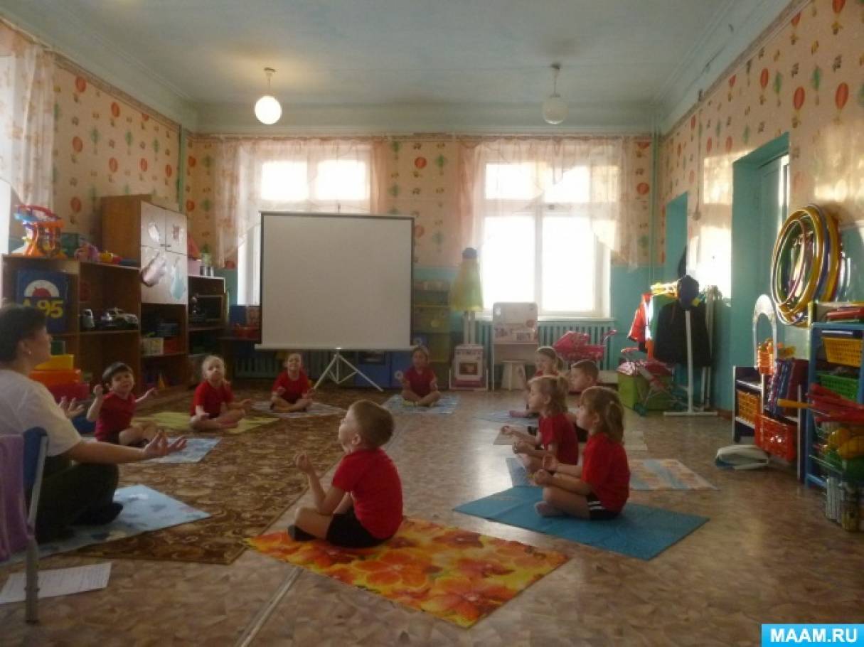 Беби йога для малышей