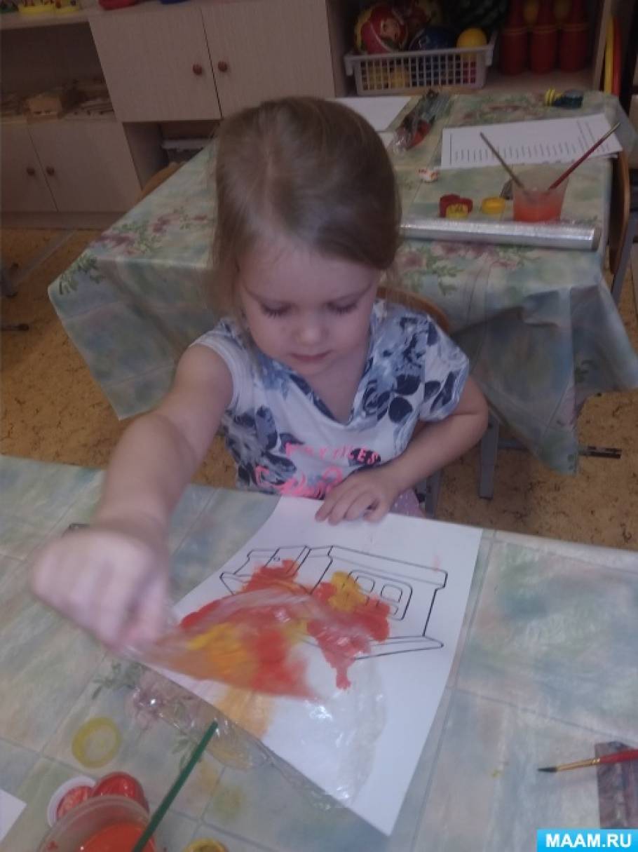 Рисовать про пожар с ребенком в 4 года