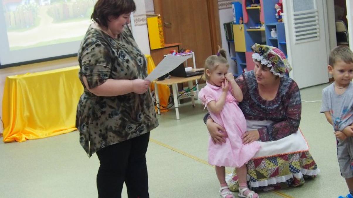 Комбинированное занятие во второй младшей группе «Поможем бабушке». Воспитателям детских садов, школьным учителям и педагогам - Маам.ру