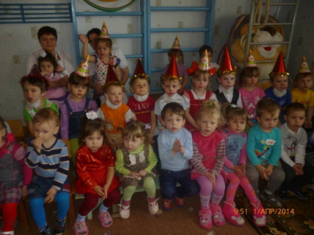 Праздник смеха для всех возрастных групп детского сада Фото Праздник смеха для всех возрастных групп детского сада