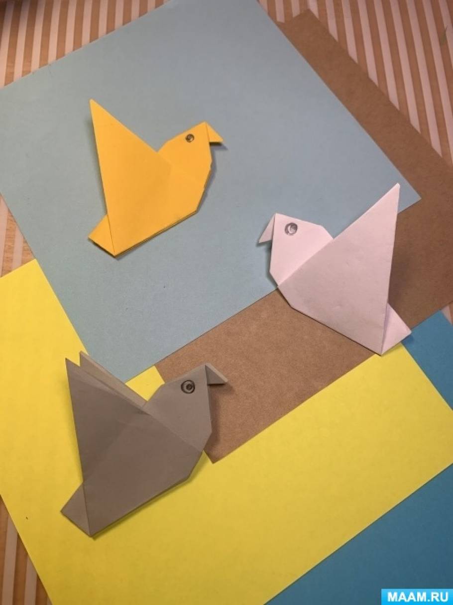 Птица из бумаги: несколько интересных вариантов для поделки