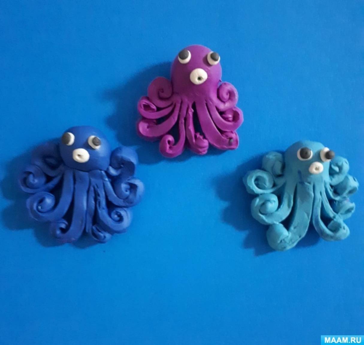 Детский мастер-класс по лепке осьминогов из пластилина «Семья морских обитателей»