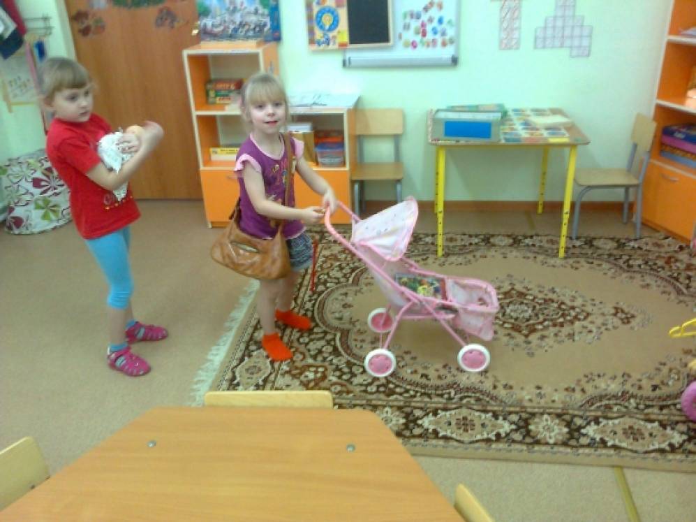 Смотреть фотографию №2 Фото №2 Вопросы детской игры включаются в повестку общих и групповых собраний родителей