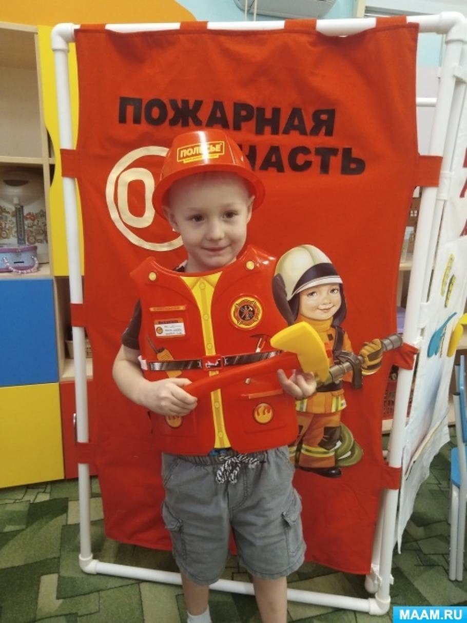 Ширма для сюжетно-ролевых игр (4 фото). Воспитателям детских садов ...