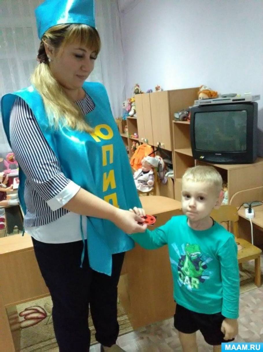 Смотреть фотографию №1 Фото №1 группе группе Ромашка прошла акция Осветиться в темноте