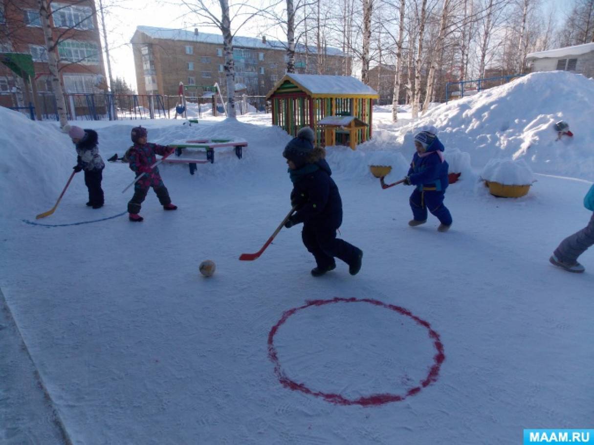 Зимняя игра в группе. Прогулка в детском саду зимой. Зимние игры в детском саду. Зимние спортивные развлечения для детей. Зимние развлечения в старшей группе.