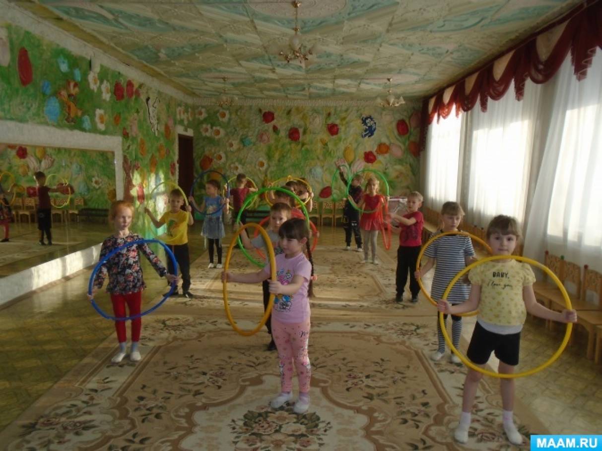 Музыкально спортивное развлечение. Сценарий физкультурного праздника 23 февраля для младшей группы.