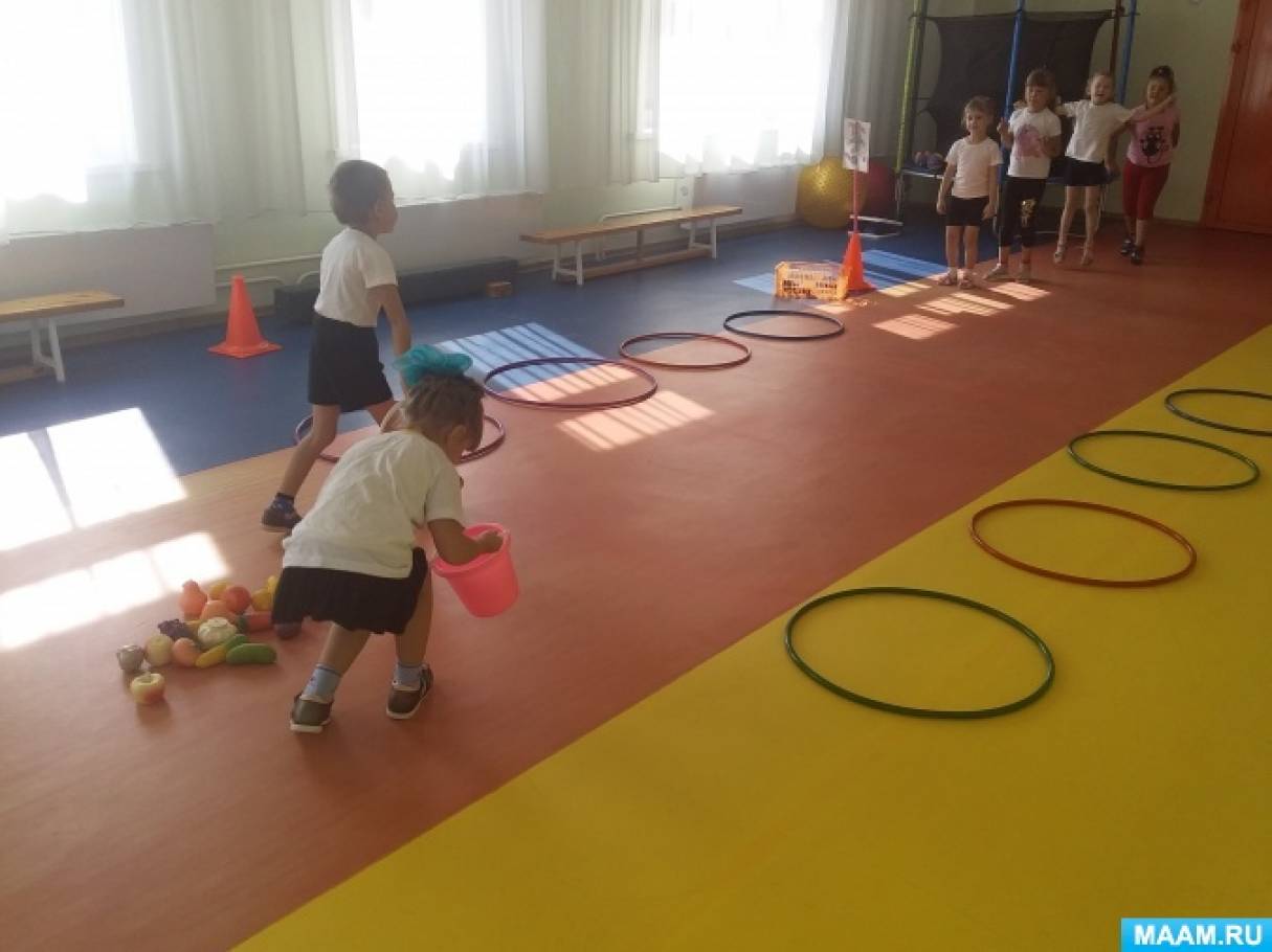 Спортивный праздник в старшей группе детского сада