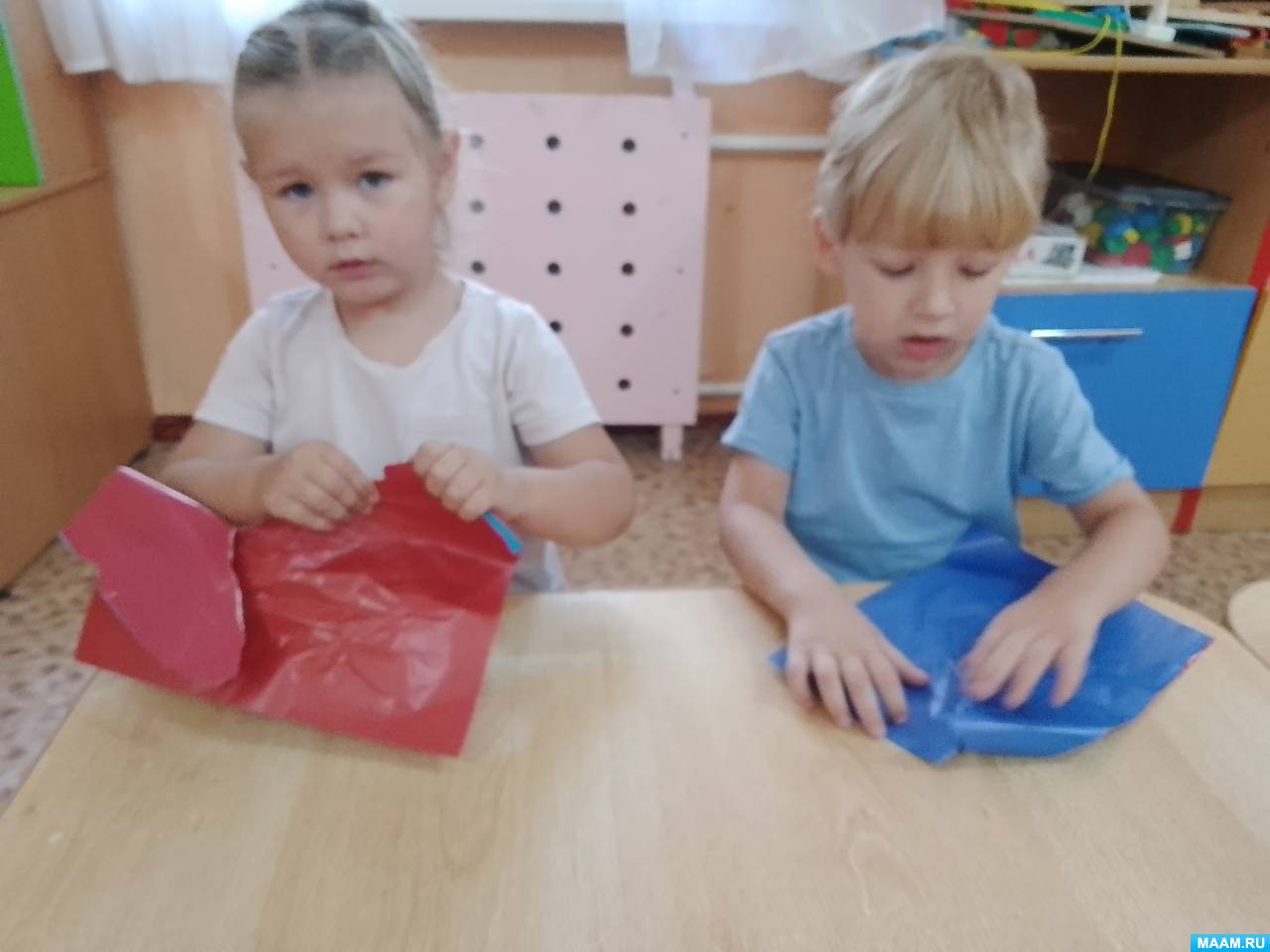 Fotoreportáž z tříd ve druhé juniorské skupině 