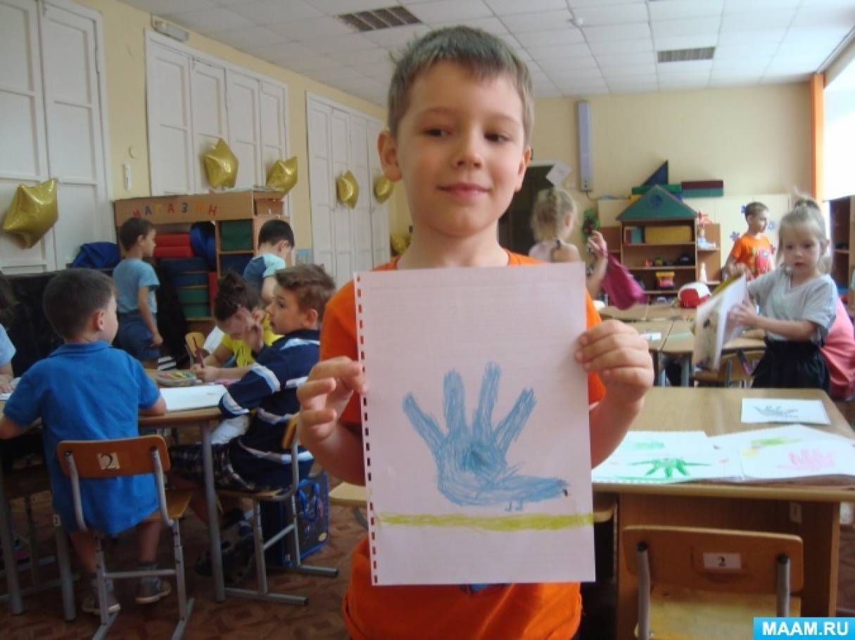 Смотреть фотографию №3 Фото №3 Сначала побеседовали с ребятами о наших помощниках ладошках которые умеют делать тысячи дел вспомнили пальчиковую гимнастику Вот помощники мои