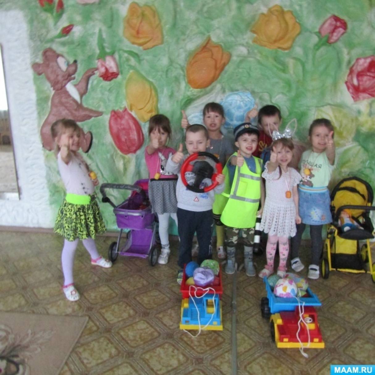 Физкультурное развлечение по ПДД для детей средней группы Фото Физкультурное развлечение по ПДД для детей средней группы