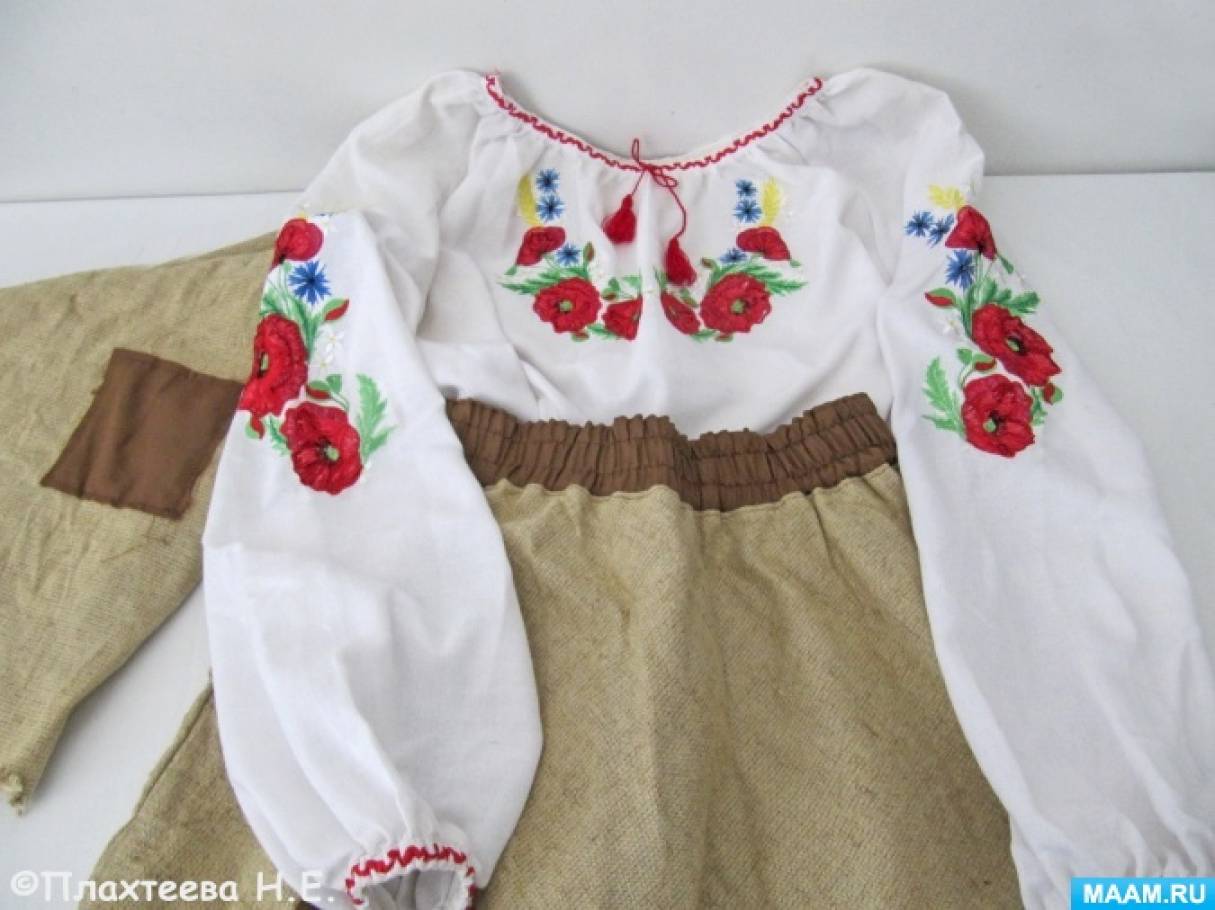 Смотреть фотографию №6 Фото №6 Публикация Костюм для ряжения к Рождественским и другим народным праздникам размещена в разделах Народные фольклорные праздники