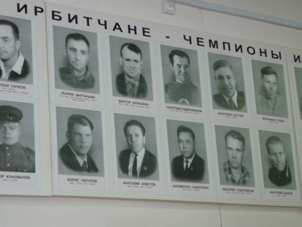 Смотреть фотографию №7 Фото №7 и состоянием мирового мотоциклостроения до года серийными моделями производства ИМЗ и экспериментальными моделями гг