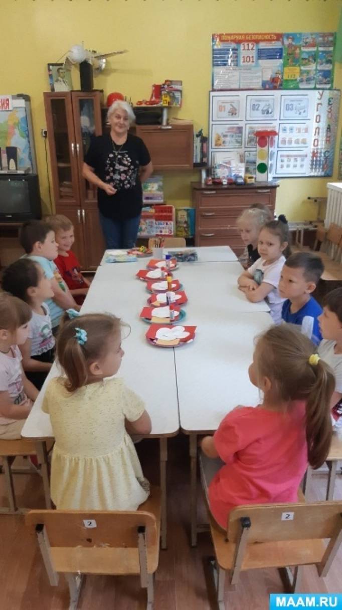 Мастер-класс для детей по изготовлению поделок ко Дню Дружбы