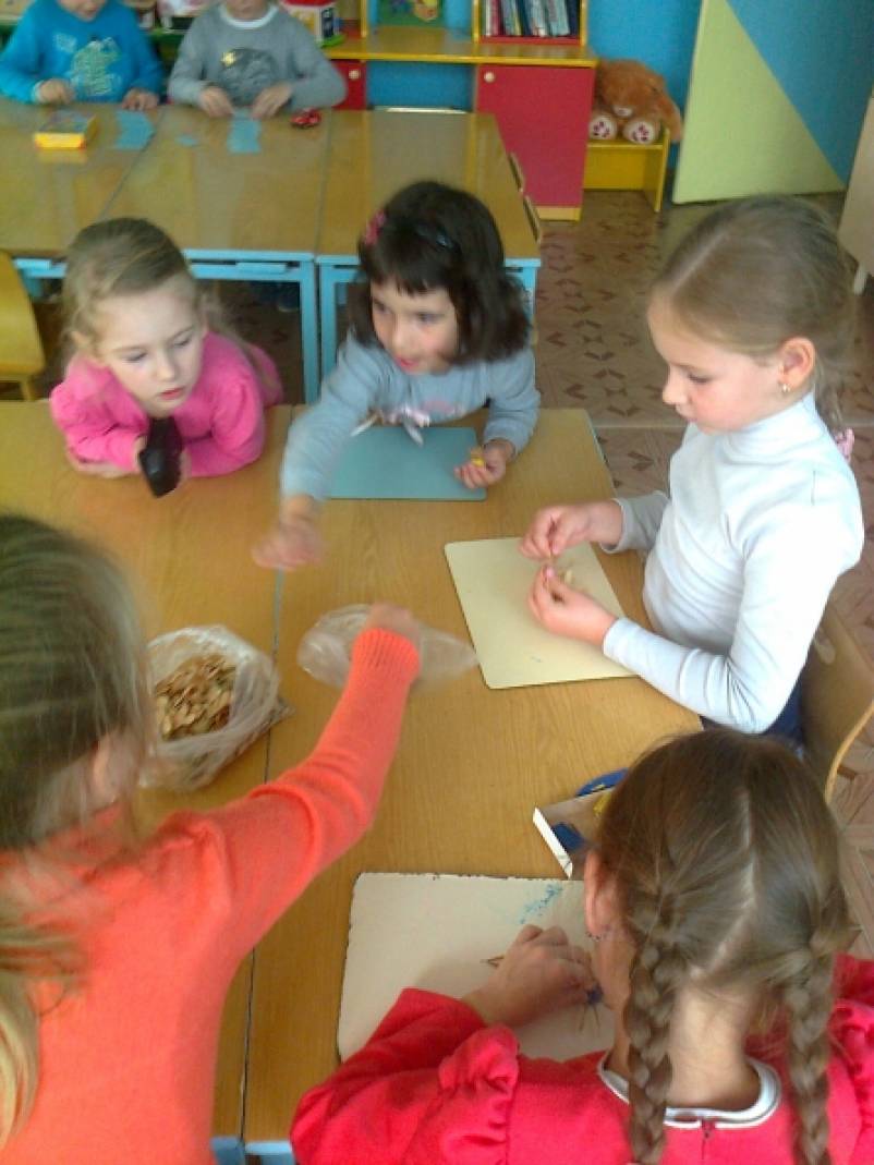 Смотреть фотографию №2 Фото №2 Сделать осеннюю выставку поделок из природного материала