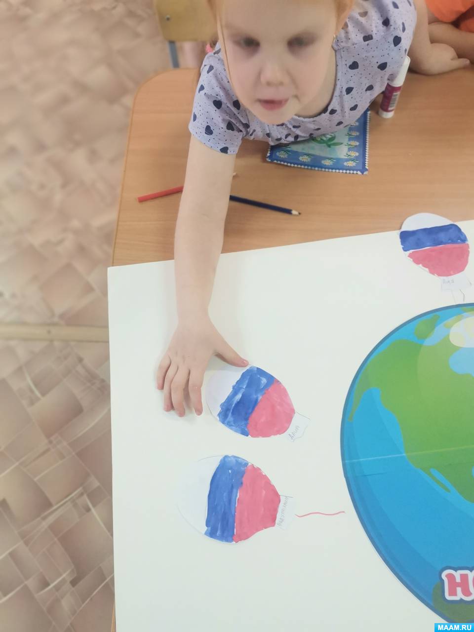Смотреть фотографию №3 Фото №3 Есть праздники которые мы отмечаем всю свою жизнь и родители наши их отмечали а есть праздники относительно новые