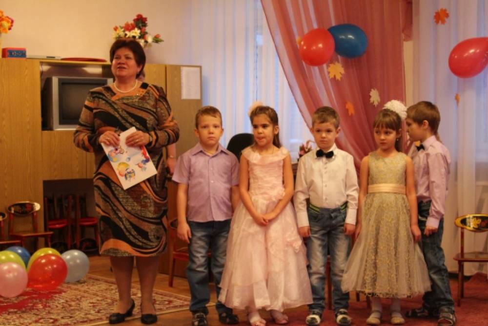 Сценарий проведения праздника «День матери» для детей старшего дошкольного возраста Фото Сценарий проведения праздника «День матери» для детей старшего дошкольного возраста