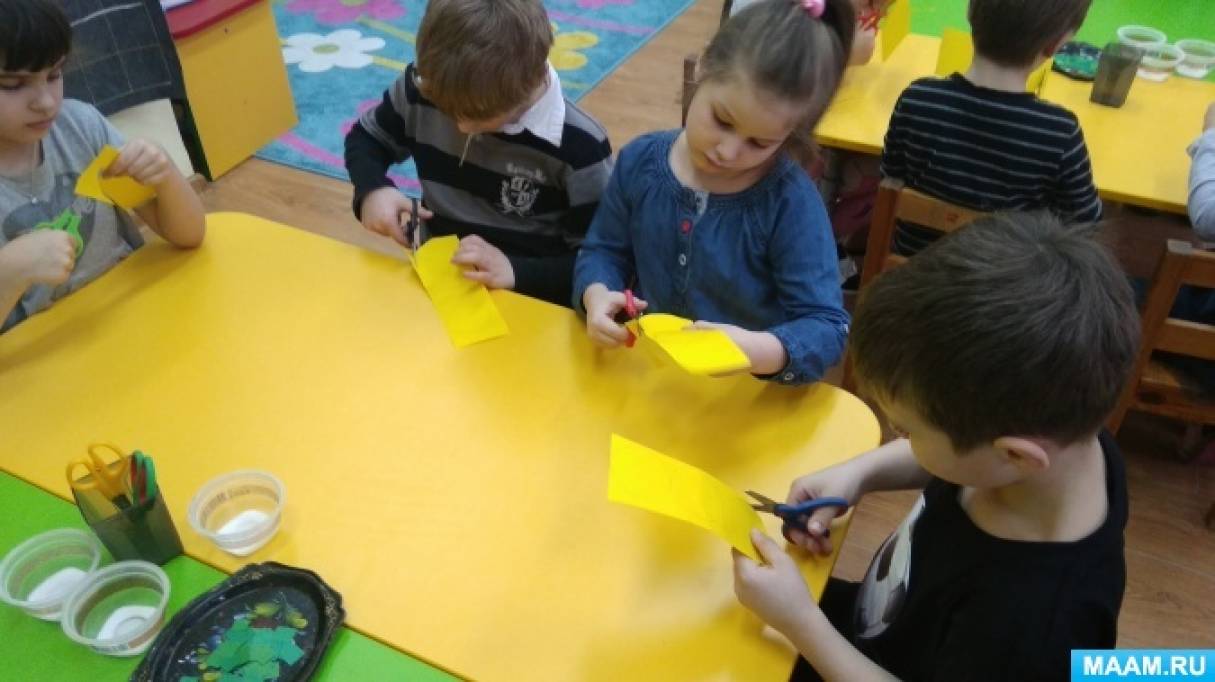 НОД по аппликации «Цветок» в подготовительной группе Фото НОД по аппликации «Цветок» в подготовительной группе