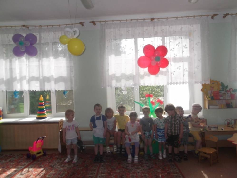 Украшение группы к Дню защиты детей Фото Украшение группы к Дню защиты детей