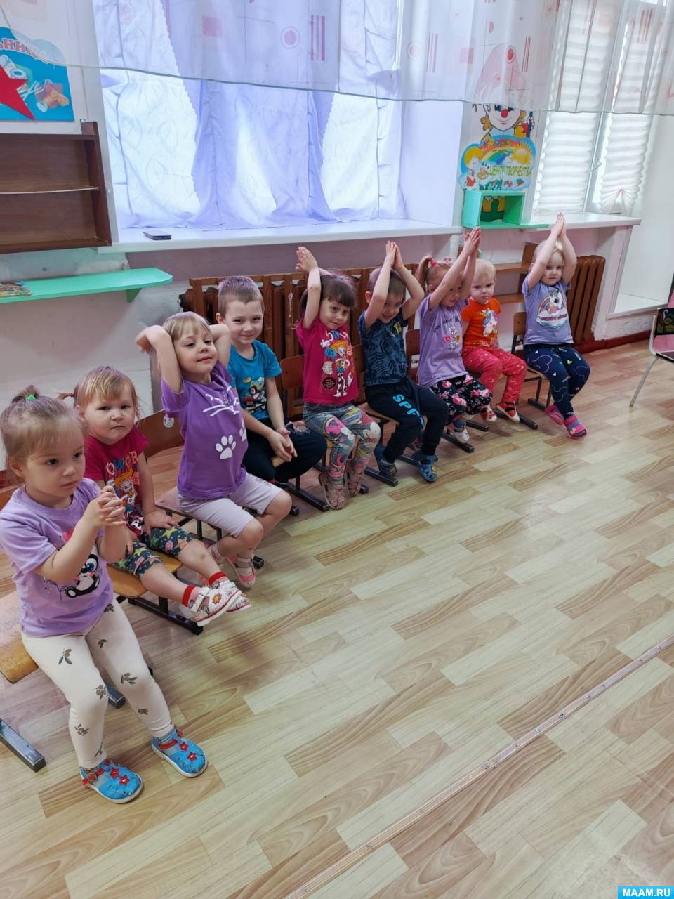 Смотреть фотографию №1 Фото №1 День космонавтики праздник посвященный первому полету человека в космос