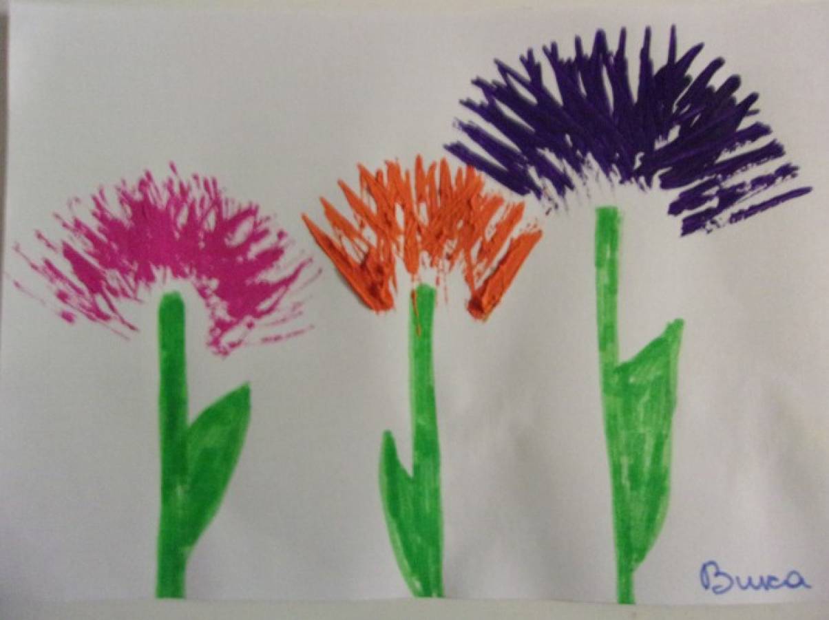 Рисование красивые цветы старшая группа. Рисование цветы старшая группа. Рисование в детском саду старшая группа. Нетрадиционное рисование в средней группе. Рисование цветы средняя группа.
