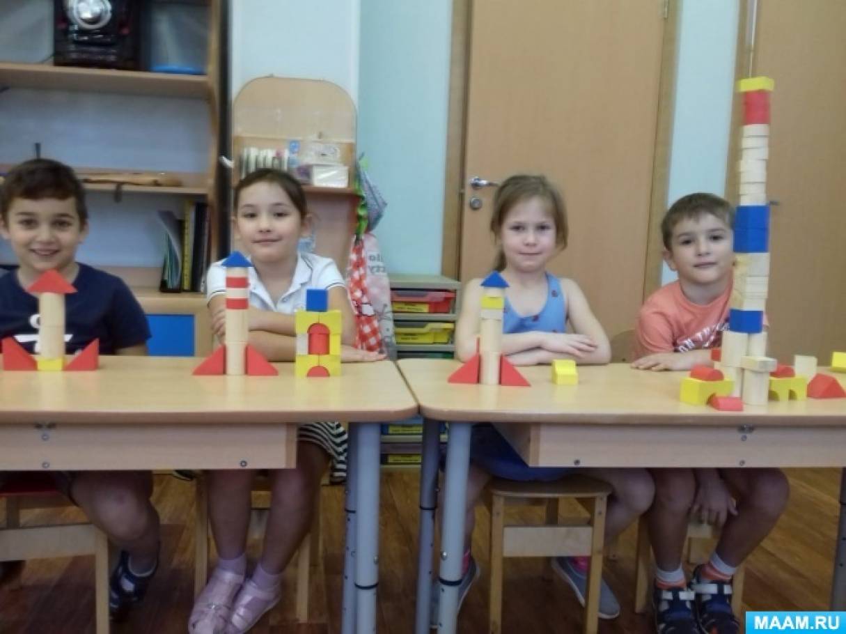 Конструирование «Вспомним, что мы умеем строить» Фото Конструирование «Вспомним, что мы умеем строить»