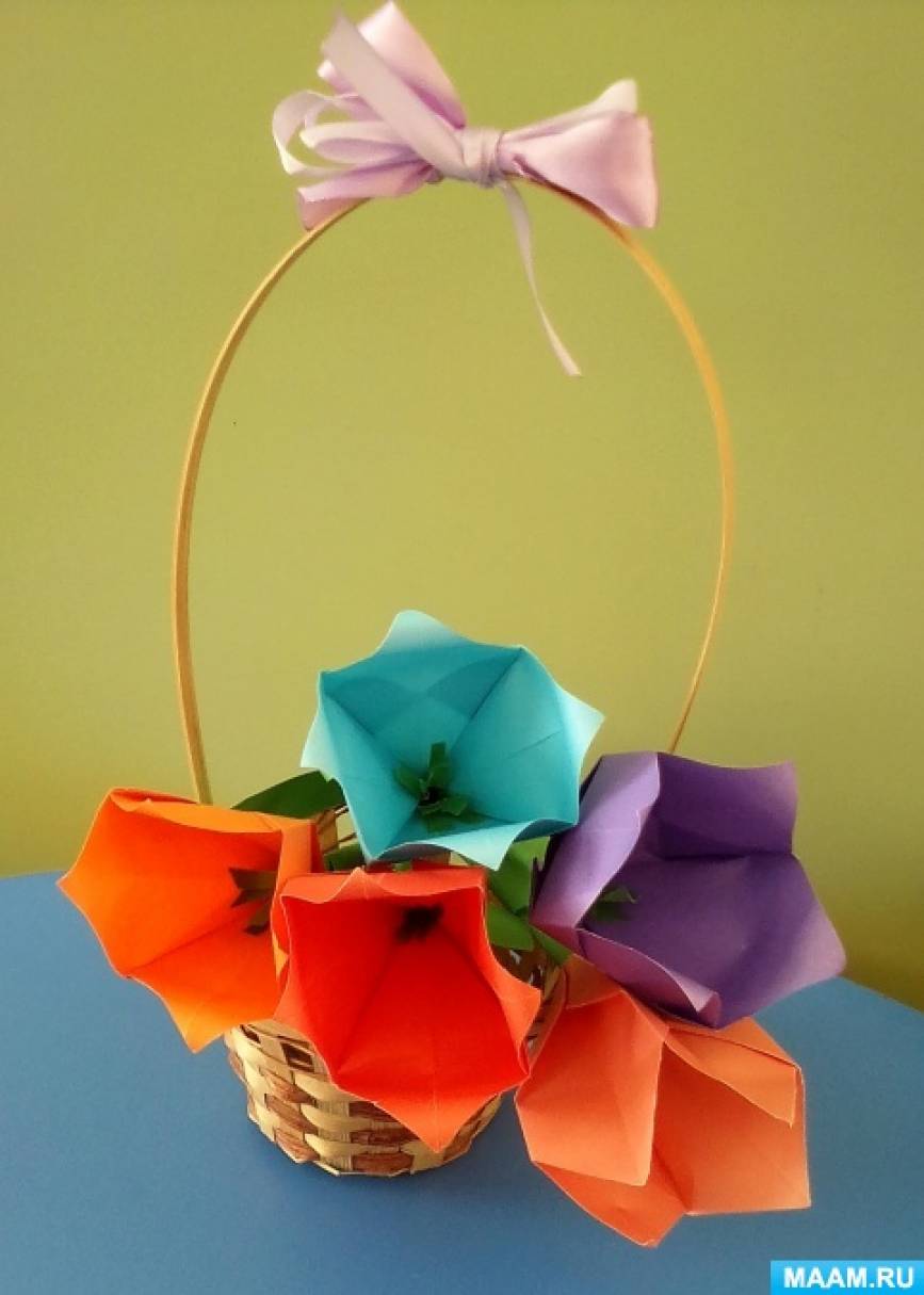 Детский мастер-класс по конструированию из бумаги «Тюльпаны в технике оригами»