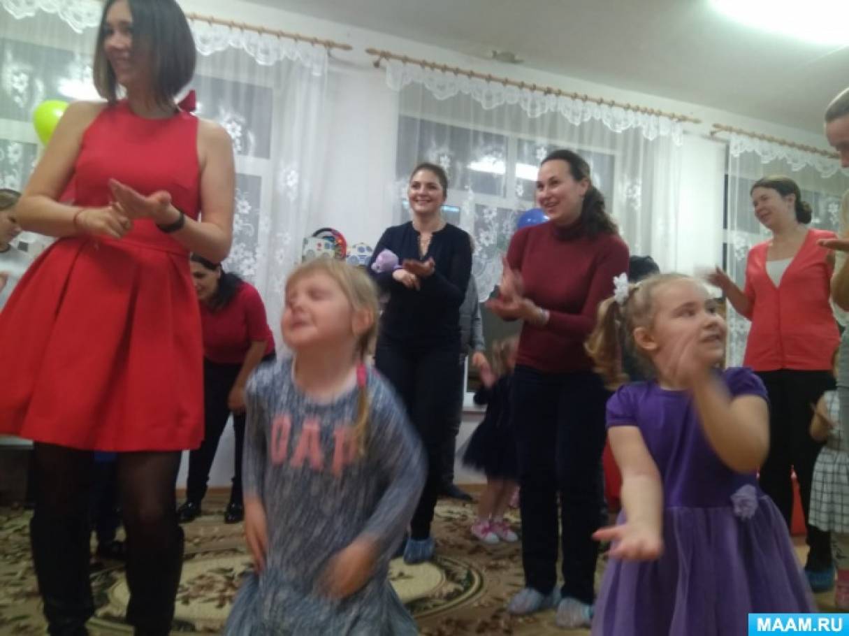 Досуг к празднику «День Матери» Фото Досуг к празднику «День Матери»
